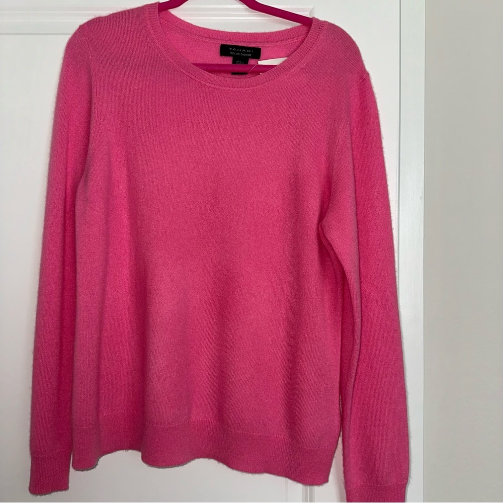100% 2-Ply Cashmere Sweater TAHARI